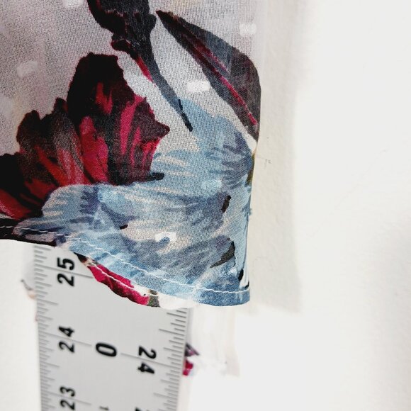 White House Black Market Size 6 Floral Top, Long Sleeve, Back w/ Draping, Boho - Picture 12 of 16